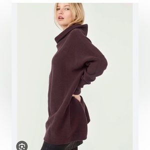 NWT FREE PEOPLE SLOUCHY SWEATER TUNIC SZ SMALL BLACK RAISIN